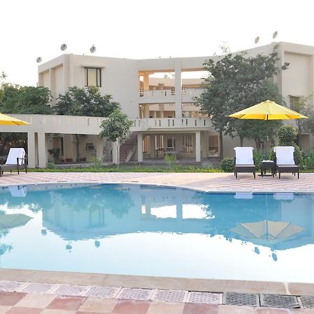 بهاراتبور Kadamb Kunj Resort المظهر الخارجي الصورة